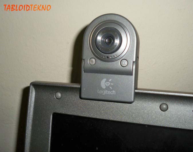 cara mengaktifkan kamera laptop